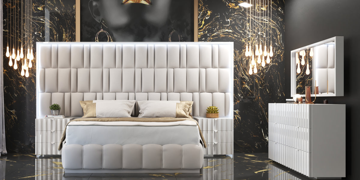 BEDROOM_812d1520-91d4-4823-