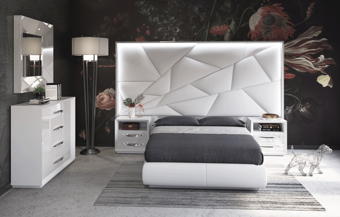 ESF Furniture - Majesty Eastern King Bed w/light in White - MAJESTYKS
