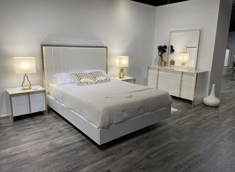 J&M Furniture - Fiocco 6 Piece Premium King Bedroom Set in White and gold - 17454-K-6SET