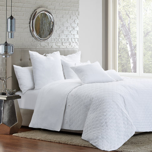 AICO Furniture - Gibson 7 Piece Queen Duvet Set"White - BCS-QD07-GIBSN-WHT - GreatFurnitureDeal