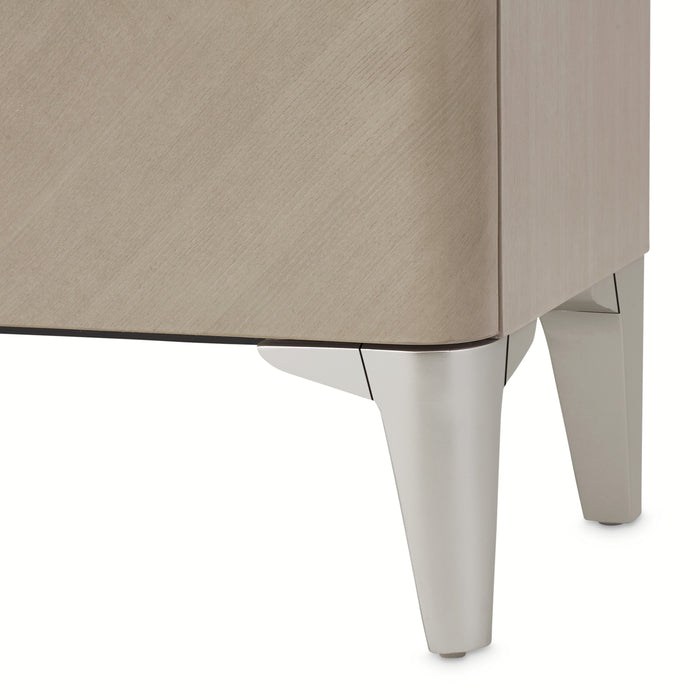 AICO Furniture - Penthouse 7 Piece Queen Panel Bedroom Set in Ash Gray - 9033000QN3-130-7SET - GreatFurnitureDeal