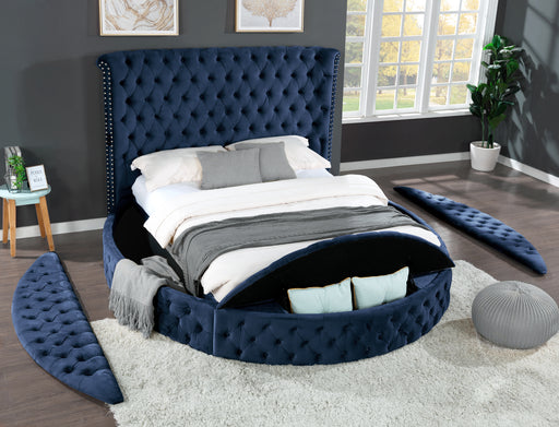 GFD Home - Hazel Queen Size Tufted Storage Bed made with Wood in Blue - GreatFurnitureDeal