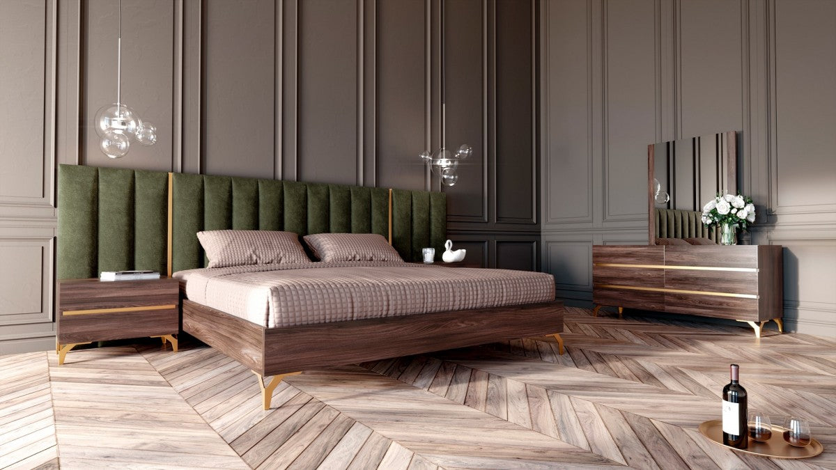 VIG Furniture - Nova Domus Calabria Modern Walnut & Green Velvet Bed & Nightstands - VGACCALABRIA-BED