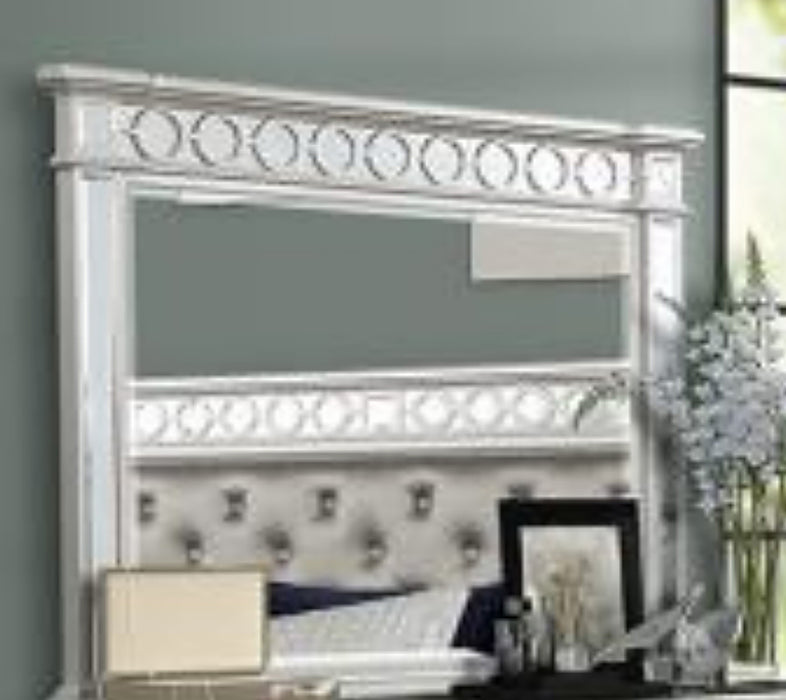 GFD Home - Symphony 5 Pc king Bed Silver - GreatFurnitureDeal
