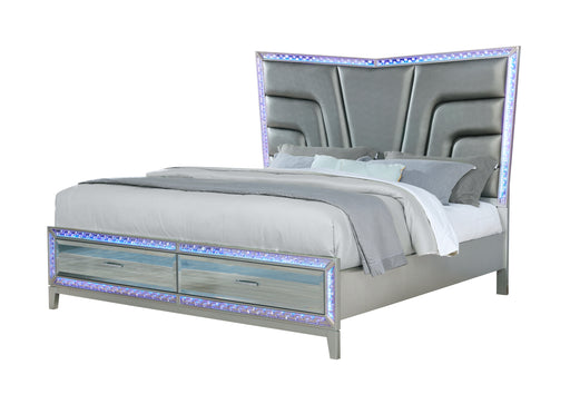 GFD Home - Luxury Queen Bed Silver - GreatFurnitureDeal