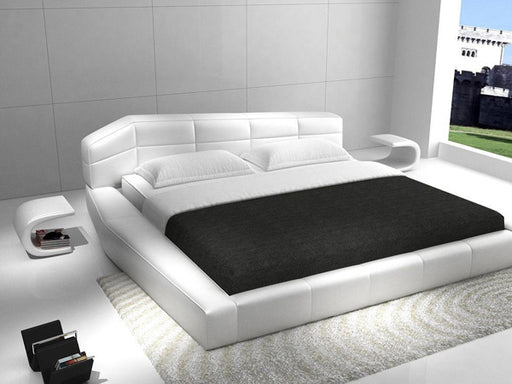 J&M Furniture - Dream White Queen Platform Bed - 17835-Q