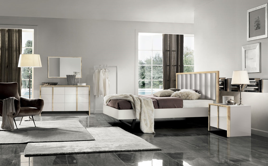 J&M Furniture - Fiocco Eastern King  Bed in Gold Leaf - 17454-K - GreatFurnitureDeal