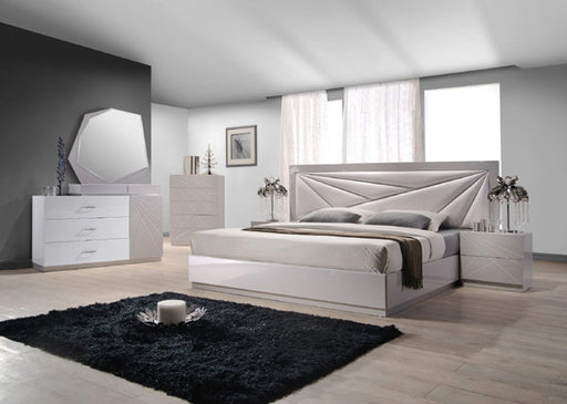 J&M Furniture - Florence White & Light Grey Lacquer 4 Piece Eastern King Platform Bedroom Set - 17852-K-4SET - GreatFurnitureDeal