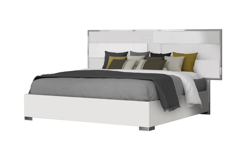 J&M Furniture - Infinity 5 Piece Queen Bedroom Set in White Glossy - 17441Q-5SET - GreatFurnitureDeal