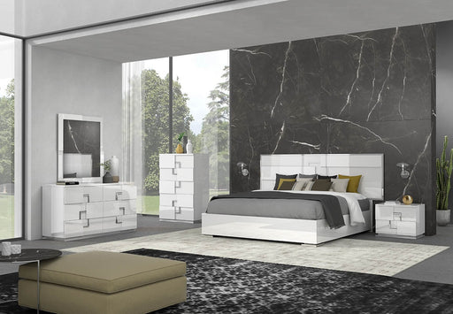 J&M Furniture - Infinity 5 Piece Eastern King Bedroom Set in White Glossy - 17441EK-5SET - GreatFurnitureDeal