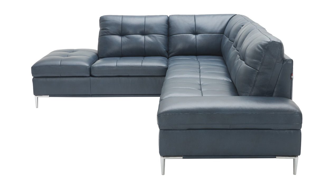 J&M Furniture - Leonardo Blue in Left Hand Facing Modern Sectional Sofa - 18995-LHFC - GreatFurnitureDeal