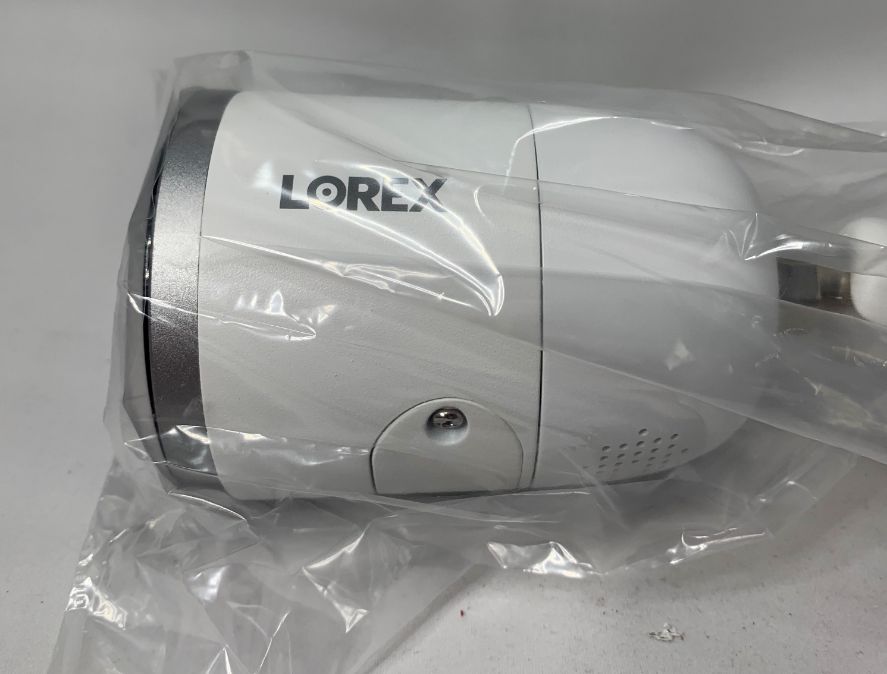 Lorex 4K Ultra HD Smart Deterrence IP Camera with Smart Motion Plus E892AB