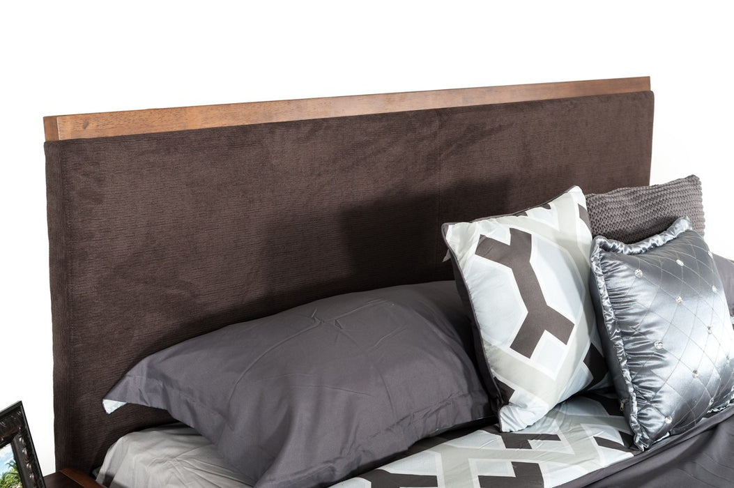 VIG Furniture - Modrest Marshall Mid-Century Modern Brown Fabric & Walnut Bed - VGMABR-39-BED
