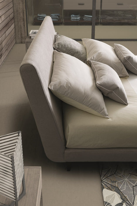 J&M Furniture - Metropolitan Fabric Queen Bed in Taupe - 18974-Q - GreatFurnitureDeal