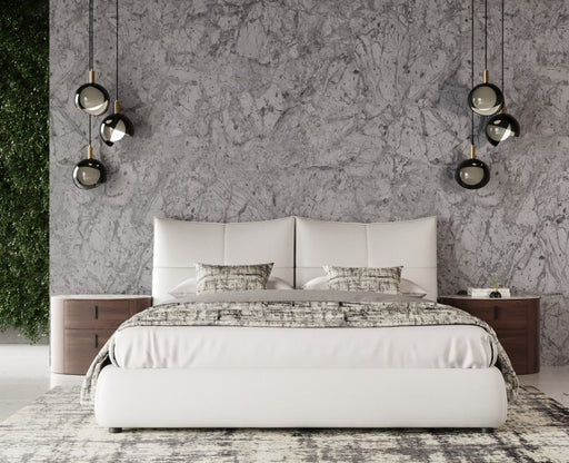 VIG Furniture - Modrest Patrick Modern White Leather Bed - VGKKB-75X-BED - GreatFurnitureDeal