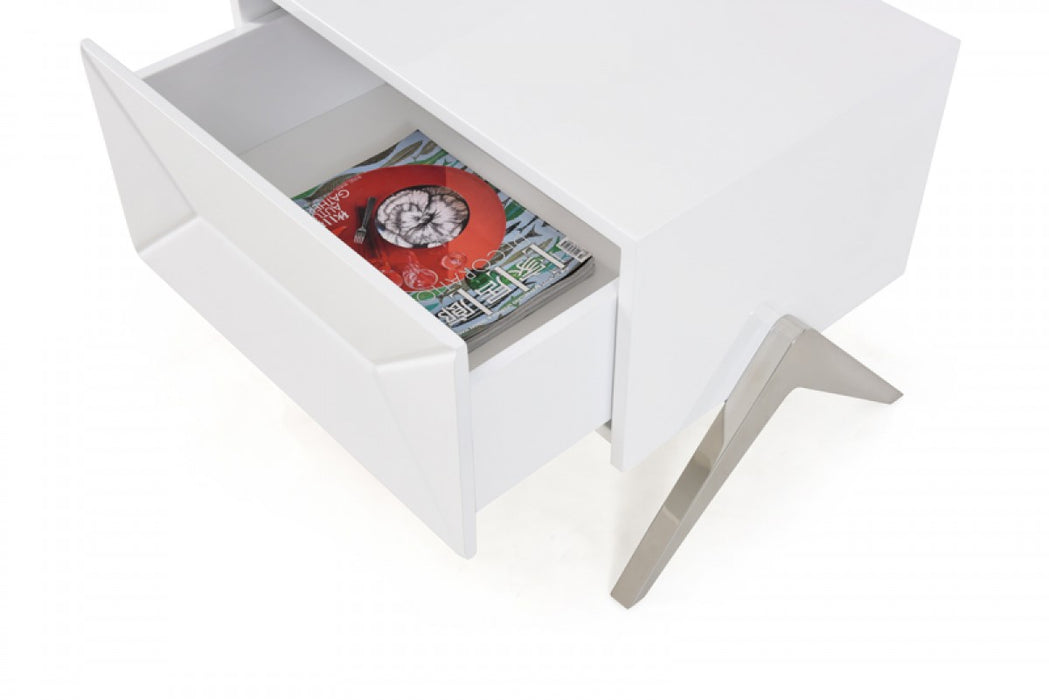 VIG Furniture - Modrest Candid Modern White Nightstand - VGVCN1109 - GreatFurnitureDeal