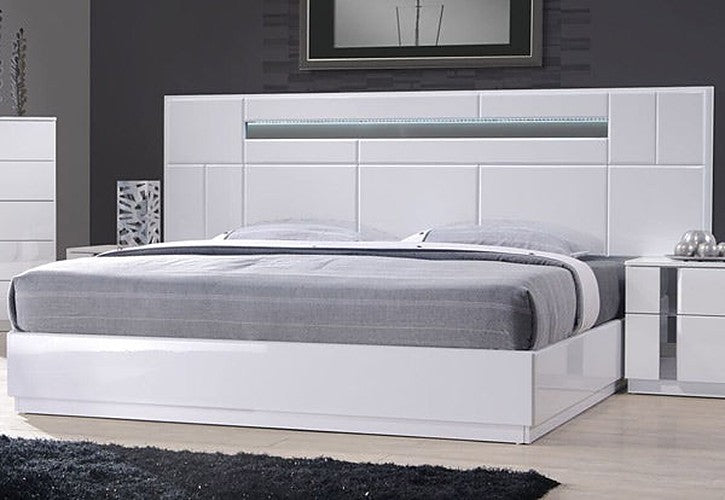 J&M Furniture - Palermo White Lacquer Eastern King Bed - 17853-K - GreatFurnitureDeal