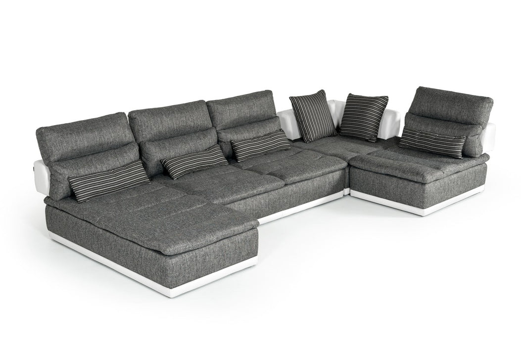 VIG Furniture - David Ferrari Panorama Italian Modern Sectional Sofa - VGFTPANORAMA-GRYWHT-2
