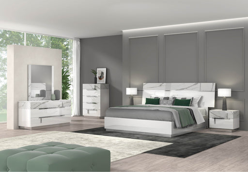 J&M Furniture - Sunset 5 Piece Eastern King Bedroom Set in Glossy White Lacquer - 17646EK-5SET - GreatFurnitureDeal