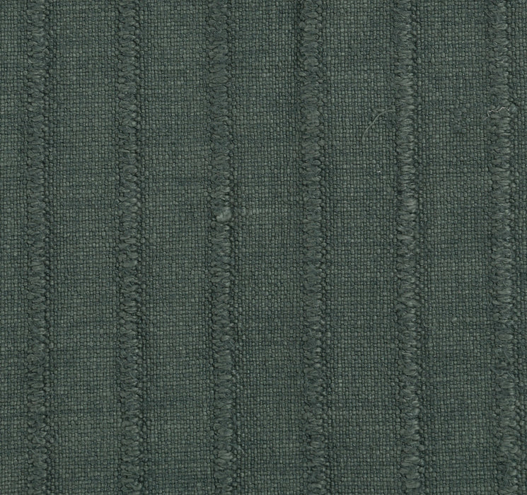Classic Home Furniture - TC Hunter Forest Green Throw 50x70 - V240133