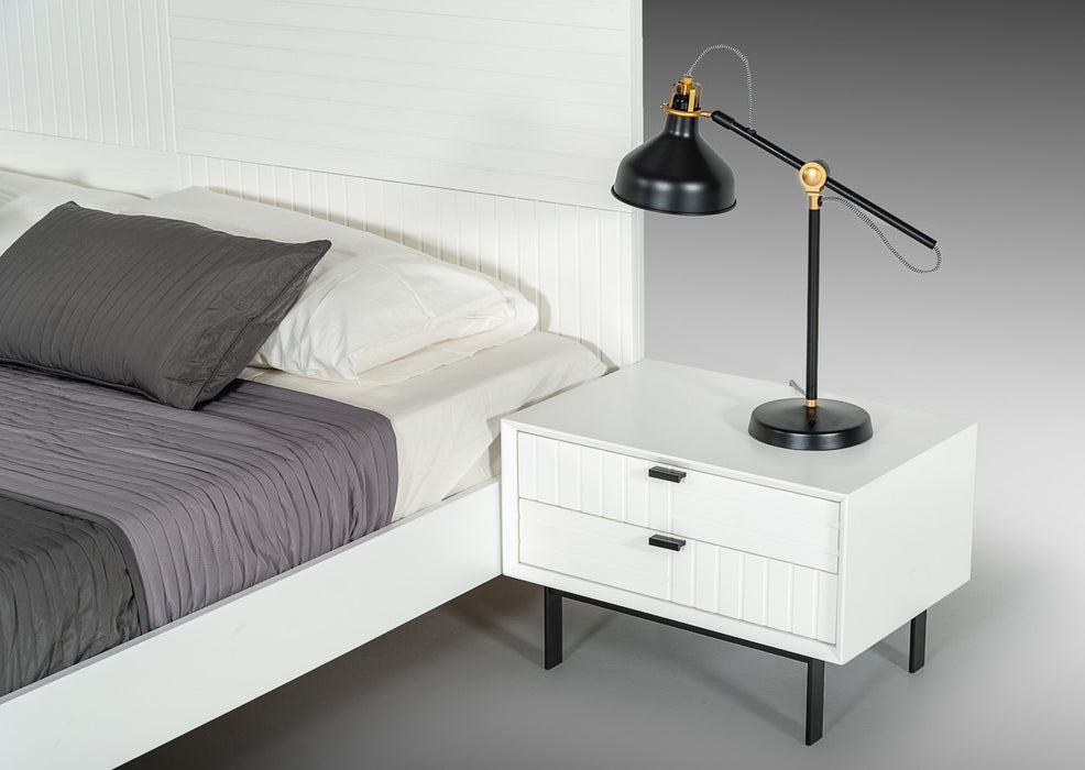 VIG Furniture - Nova Domus Valencia Contemporary White Bed - VGMABR-76-BED - GreatFurnitureDeal