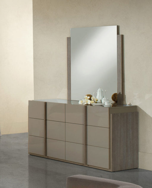 Vig Furniture - Nova Domus Marcela Italian Modern Dresser - VGACMARCELA-DRS - GreatFurnitureDeal