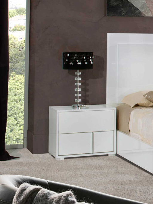 VIG Furniture - Modrest Nicla Italian Modern White Nightstand - VGACNICLA-NS - GreatFurnitureDeal