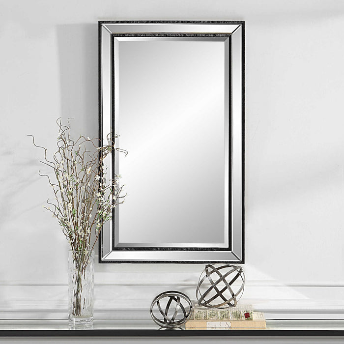 Uttermost - Mirror in Black - W00552