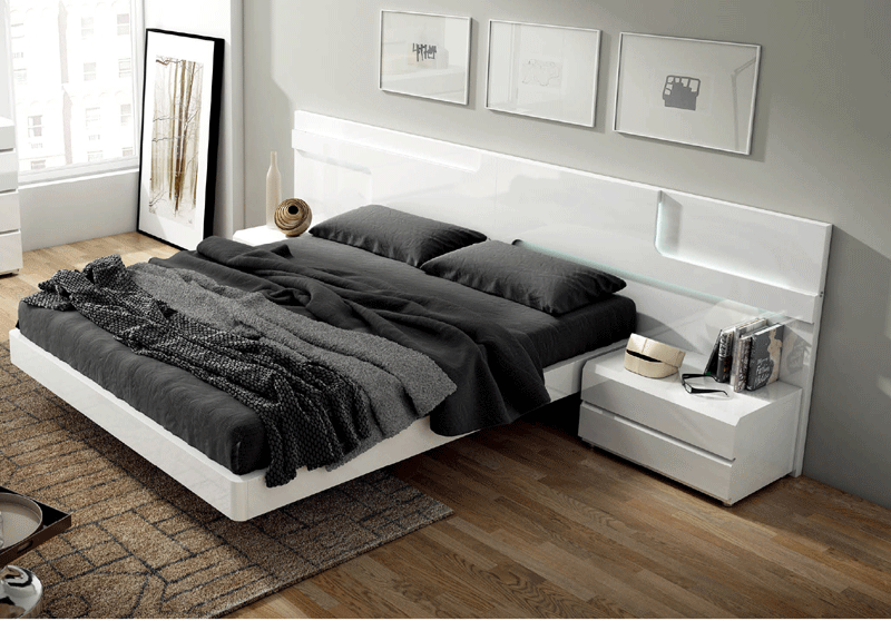 ESF Furniture - Sara Eastern King Bed with Wooden Slats in Glossy White - SARABEDKS